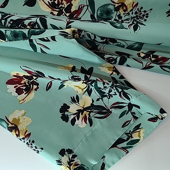 EVRI Women's Green Floral Open Kimono - Size 0X - Picture 2 of 11